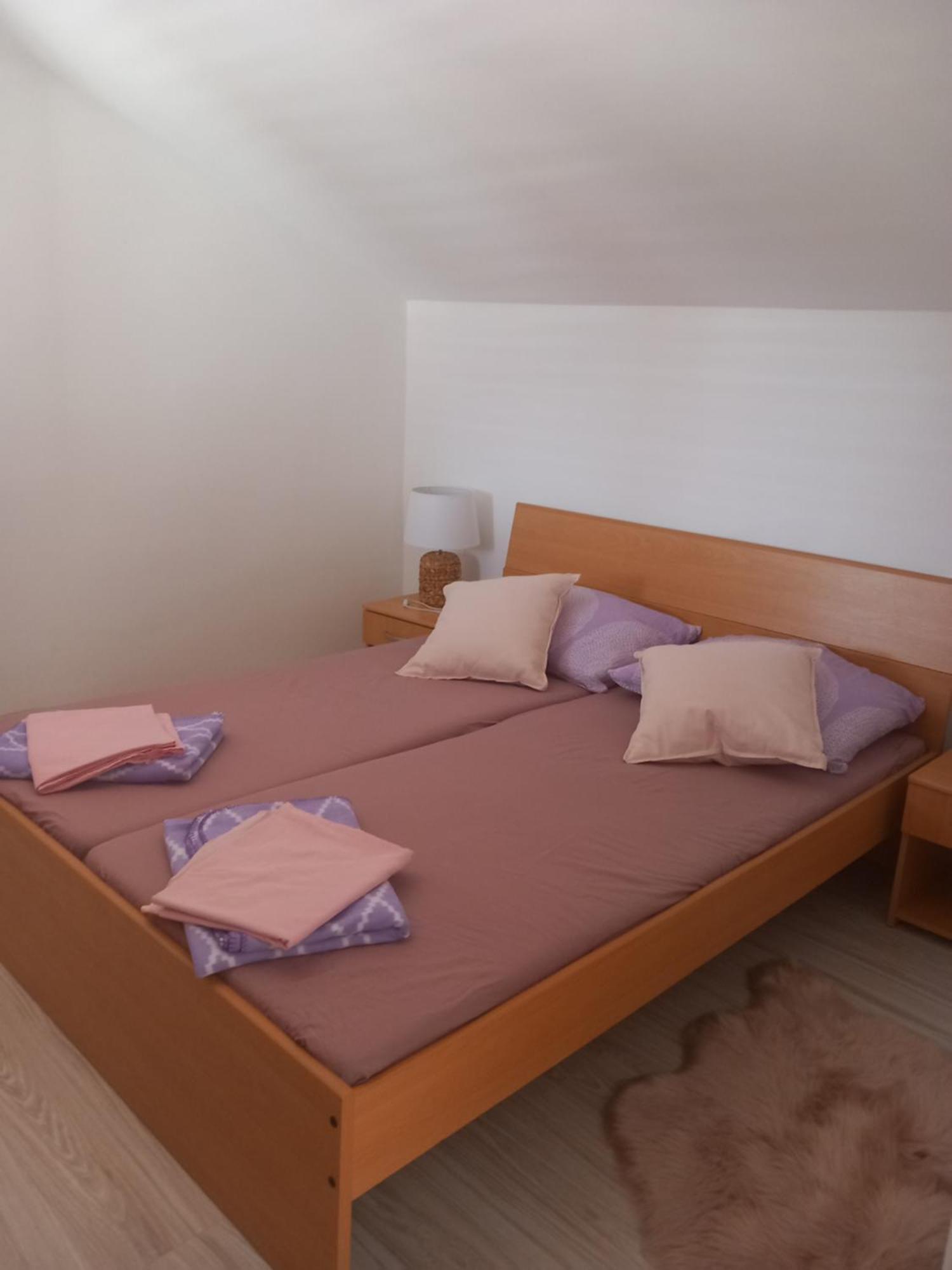 Apartmani Rab - Adrijana & Aleksandra Banjol Kamer foto